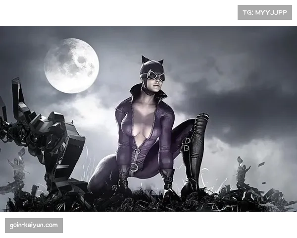 哈兰德化身“小丑”庆祝万圣节，女友变身“猫女”同框亮相