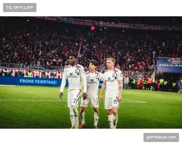 美因茨主帅欧协联临场调整见效 率队直通十六强获认可